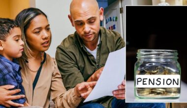 State pension payments at risk as 700k families face 'consequences' from not applying for Child Benefit