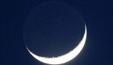 How to see cosmic 'smiley face' in UK as Moon makes 'close approach' with Venus and Saturn