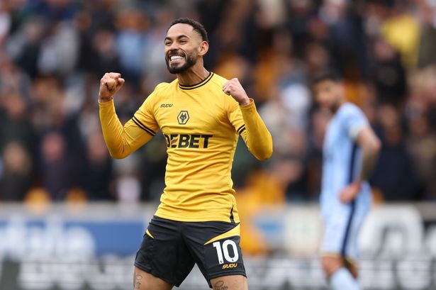 Matheus Cunha in action for Wolves.