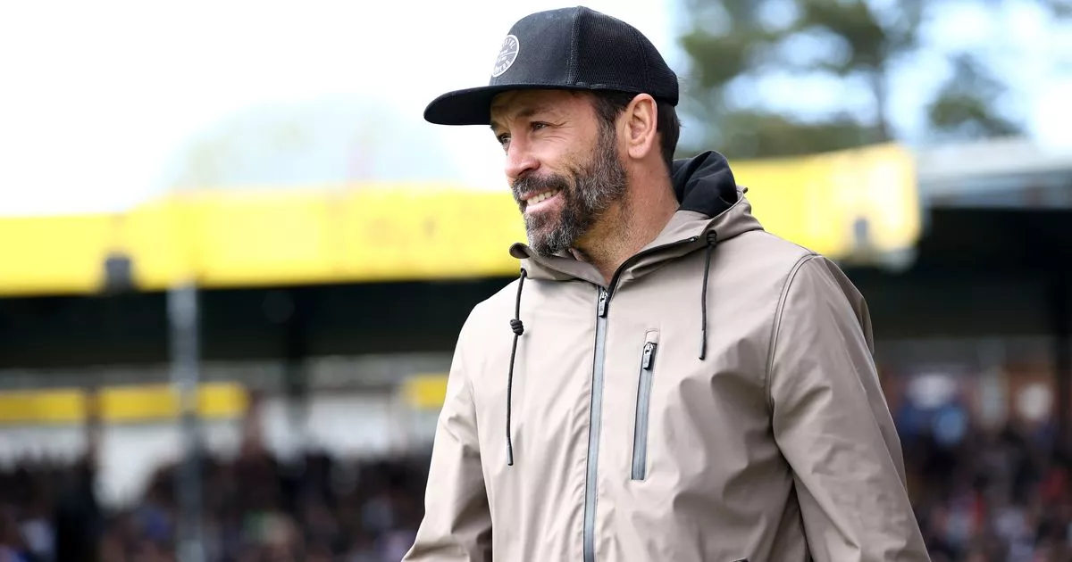 Inigo Calderon maintains stance on external activity as Bristol Rovers seek final day chance