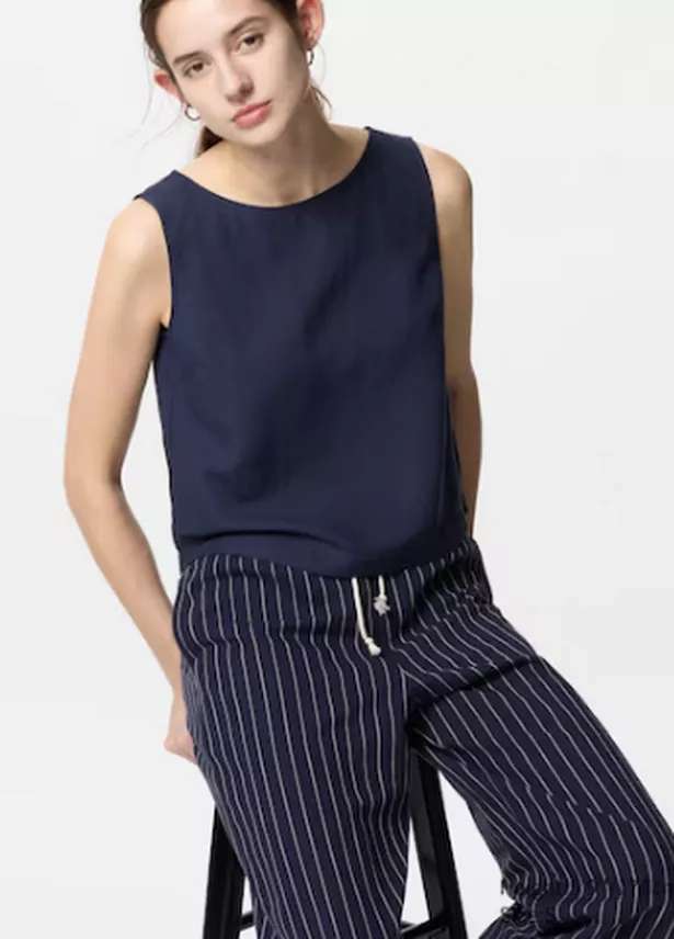 UNIQLO's sleeveless linen blend blouse