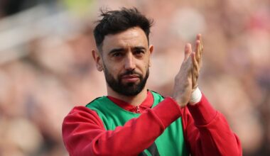 Manchester United sent Bruno Fernandes warning as pundits all make same Bournemouth prediction