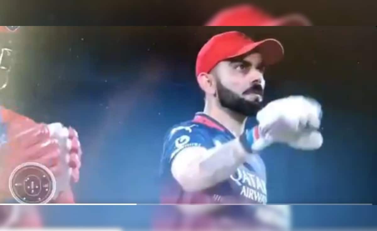 Virat Kohli Catches Throw While Batting, Kuldeep Yadav's 'Obstruction' Appeal Wins Internet. Watch