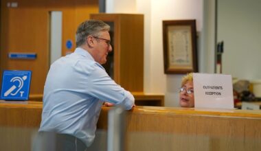 Sir Keir Starmer gives new update on 2025 prescription charges for England