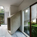 The Colonial Legacy of Concrete in the Global South - Image 2 of 8