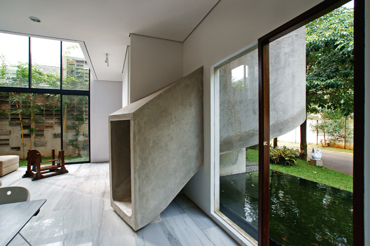 The Colonial Legacy of Concrete in the Global South - Image 2 of 8