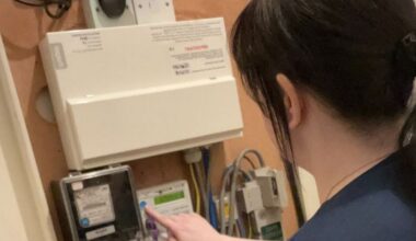 Scottish Power slap stressed mum with bill for nearly £8k after billing blunder