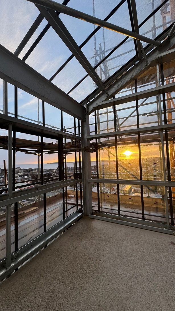 Urban greenhouse in the biophilia building