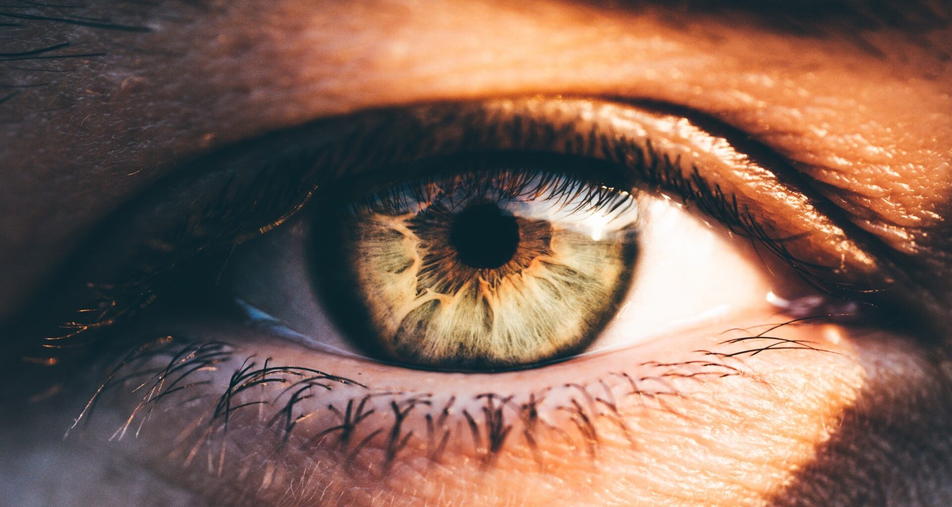 How your eyes could reveal if you have ADHD - plus 9 signs of the condition to look out for
