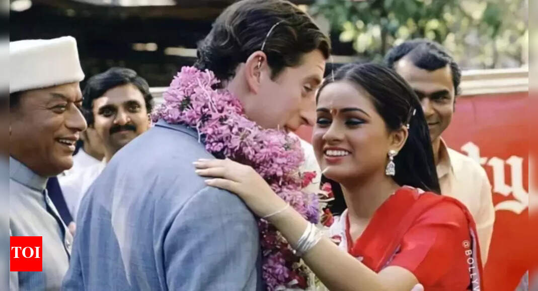 When Padmini Kolhapure kissed Prince Charles and created a stir: 'British immigration officer asked me...I was left embarrassed..' | Hindi Movie News