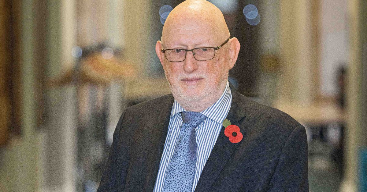 Birmingham bin strike talks - council must not cross equal pay red line, warns commissioner