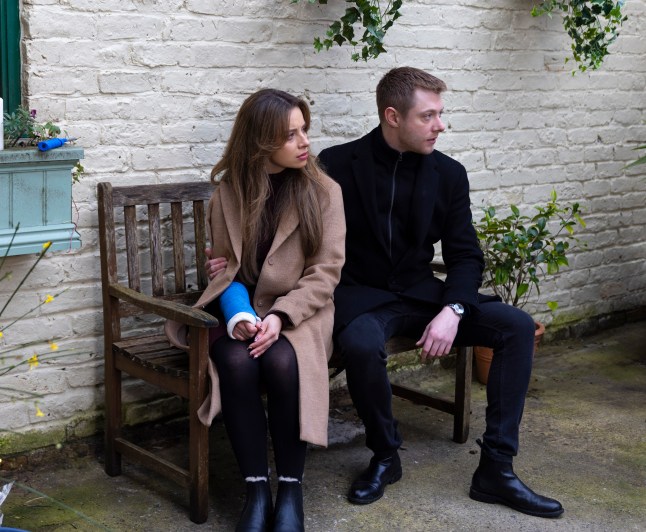 Daisy and Daniel have an emotional conversation in Coronation Street