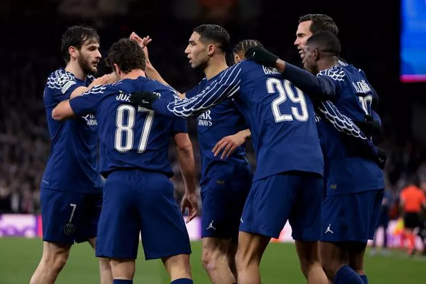 PSG saw off Aston Villa to book their semi-final spot