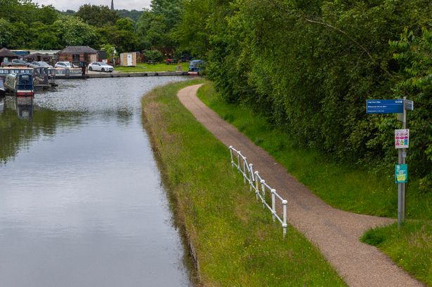 The canal towpath in Boothstown