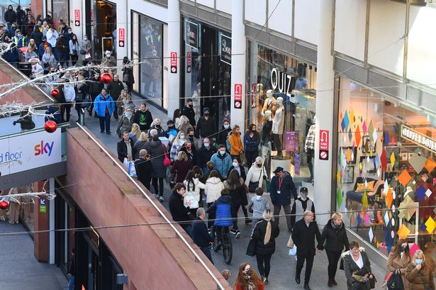 Shoppers in Liverpool One.(Pic Andrew Teebay).