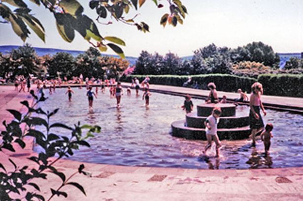 Stamford Park paddling pool in 1980