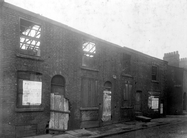 Houses around Rochdale Road, Nicholas Street and Angel Street in 1903