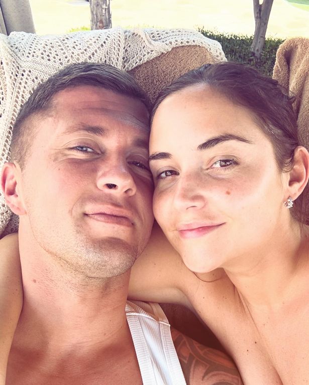 Jac Jossa and Dan in sunny selfie
