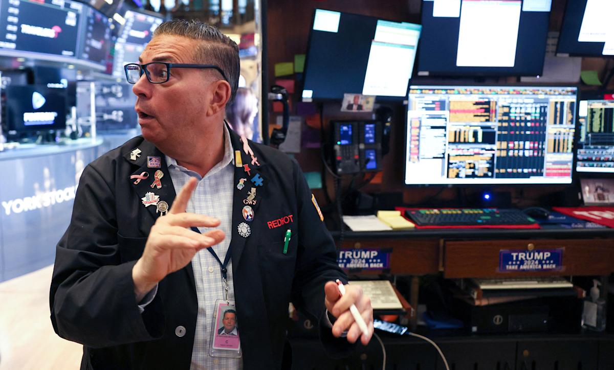 Bond market sell-off 'severe' as long-term yields notch biggest week since 1982