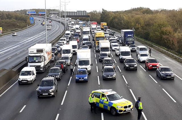 Traffic halted by police on the M25