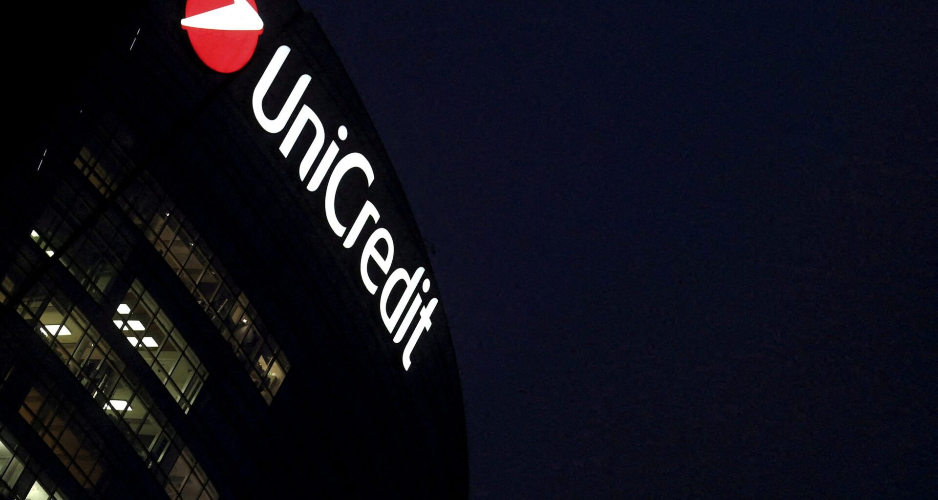 NEWS: UniCredit takeover of BPM blocked over Russia AML worries