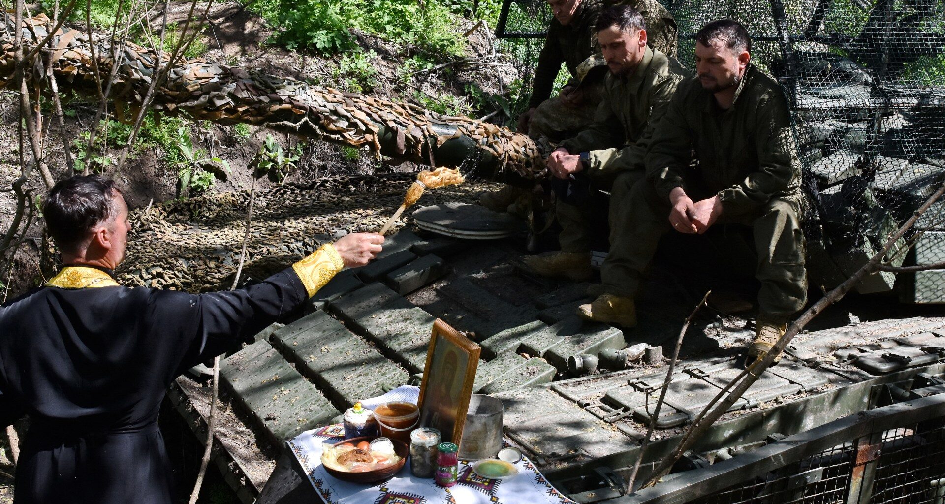 ‘Easter truce’ in Russia’s Ukraine war marked by accusations of violations | Russia-Ukraine war News
