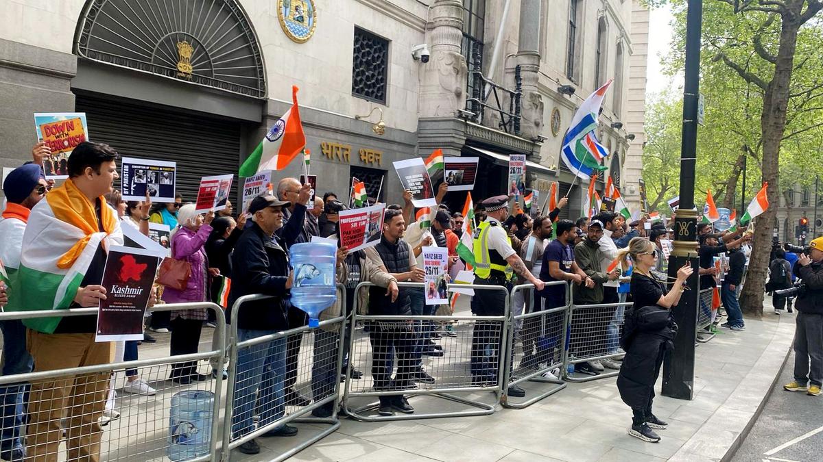 Pahalgam attack: Indian diaspora groups counter Pakistani protest in London