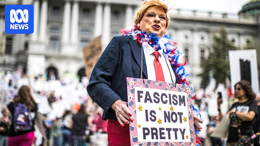 Thousands of US citizens protest against Donald Trump's administration