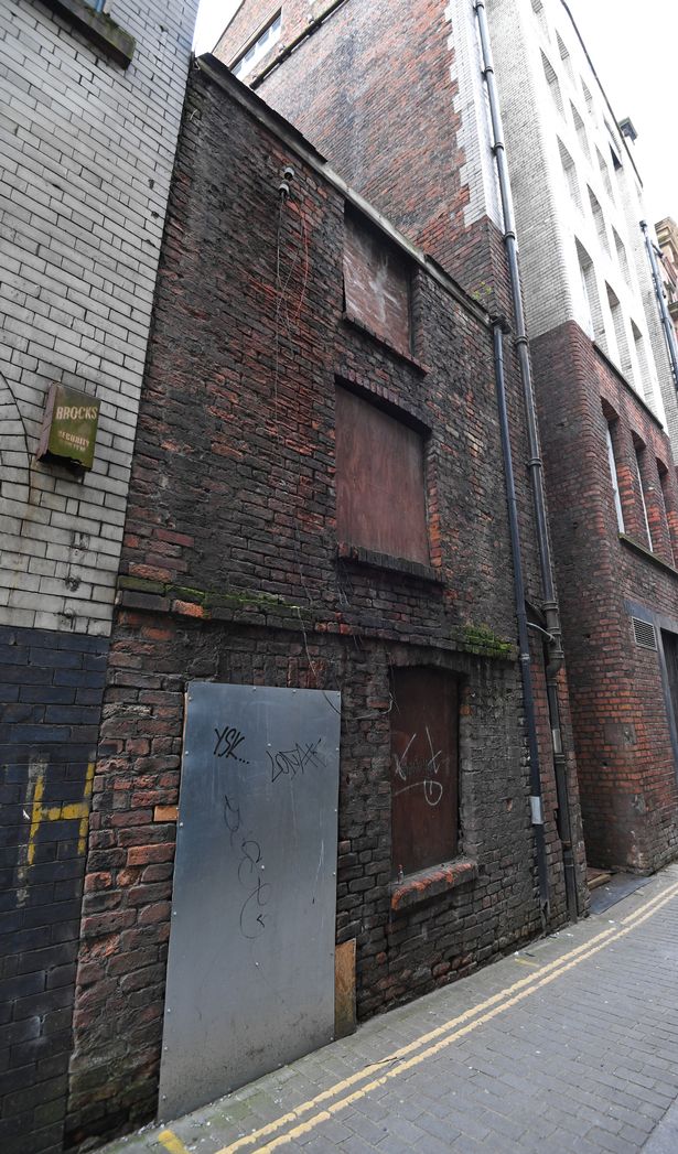 Tucked away off Dale Street in Liverpool city centre you’ll find 10 Hockenhall Alley