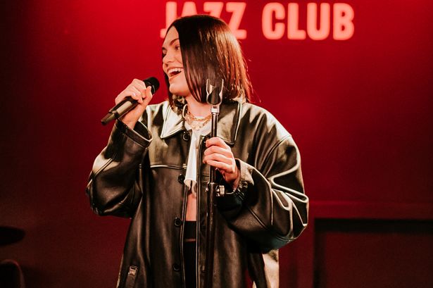 Jessie J singing at Ronnie Scotts