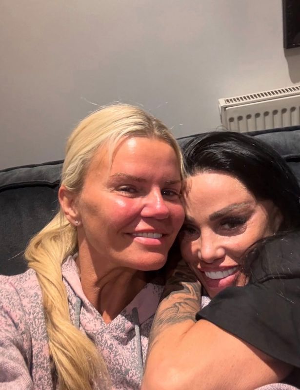 Katie Price and Kerry Katona are set to tour the UK with their live show An Evening with Katie and Kerry in September