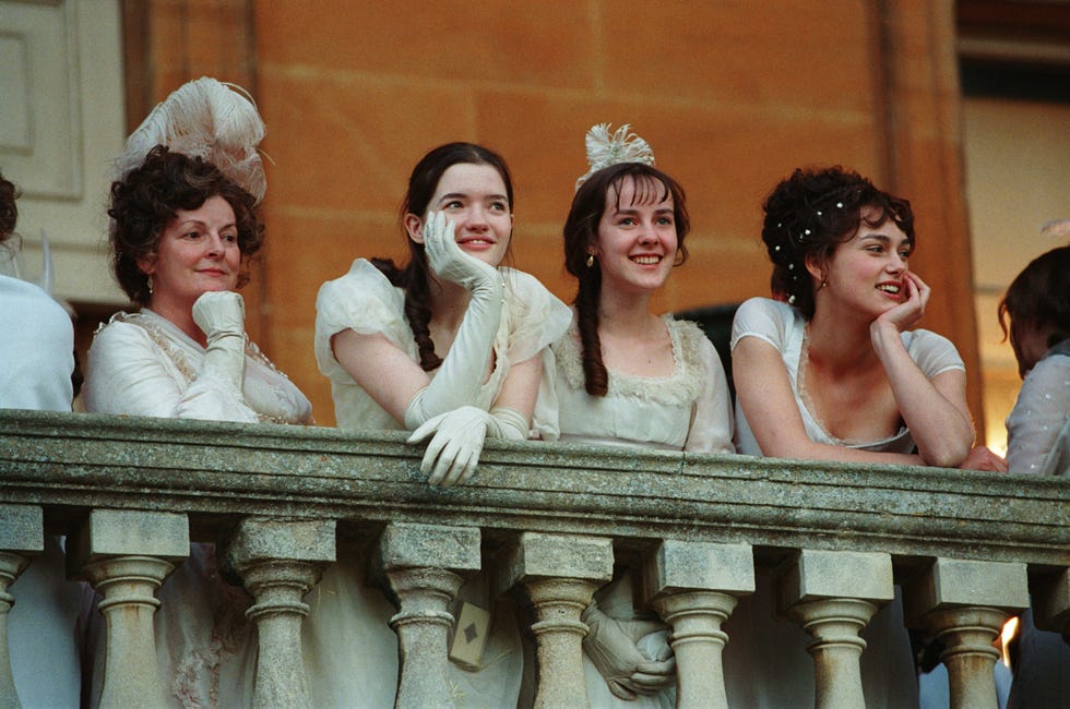 (l to r) actors talulah riley and keira knightley on the set of director joe wright's pride prejudice, a focus features re release of the 2005 classic. credit: courtesy of focus features. all rights reserved.