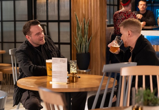 Gary talks with Mick in the bistro in Coronation Street