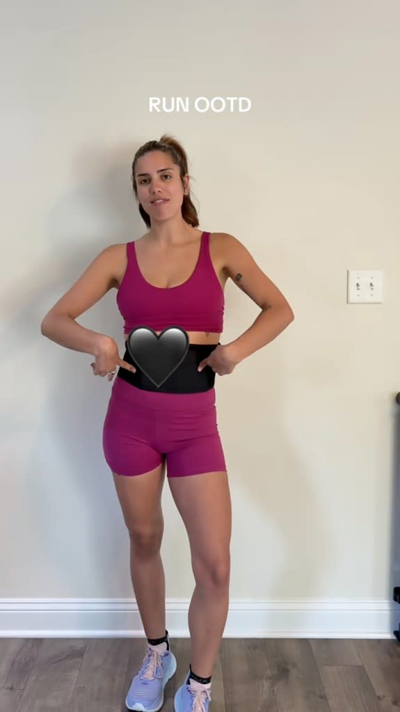 Mikaela Dieppa rocks a gun holster as part of her fashionable workout fit. tiktok/@mikaeladieppa