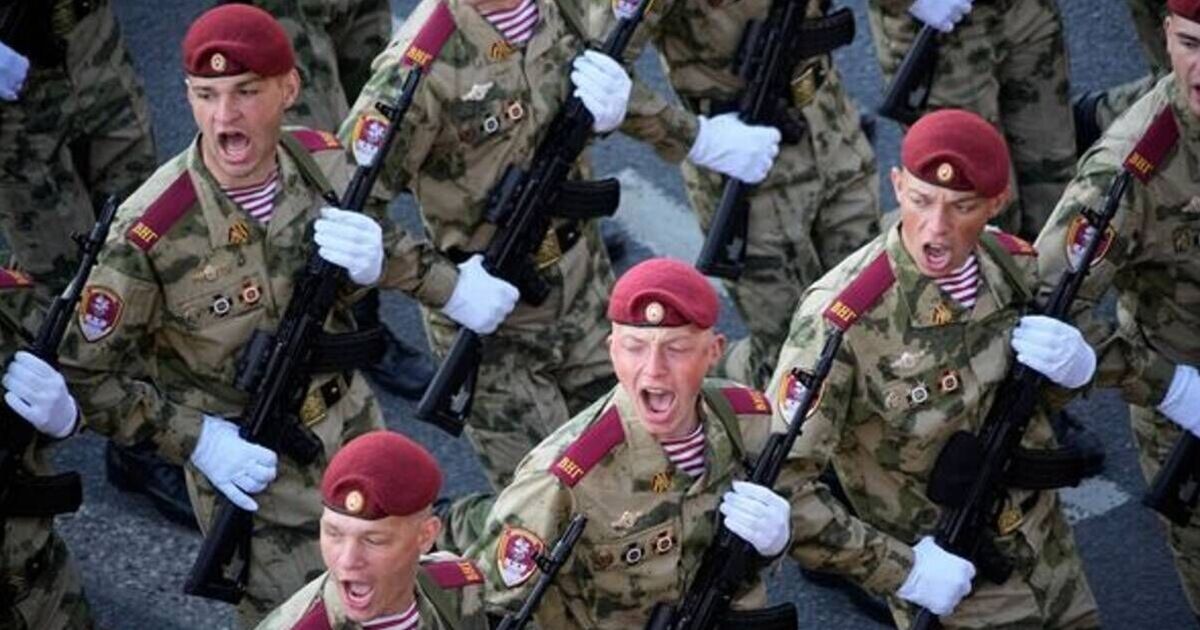 Russian commander 'orders troops to open fire on own men' in call - World News - News