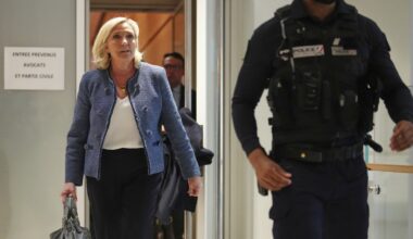 When France exposes its own hypocrisy in the mirror...