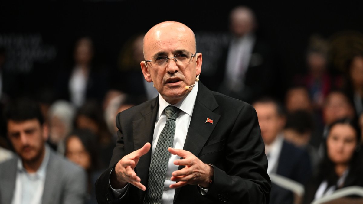 Şimşek says disinflation to proceed, sees limited FX pass-through