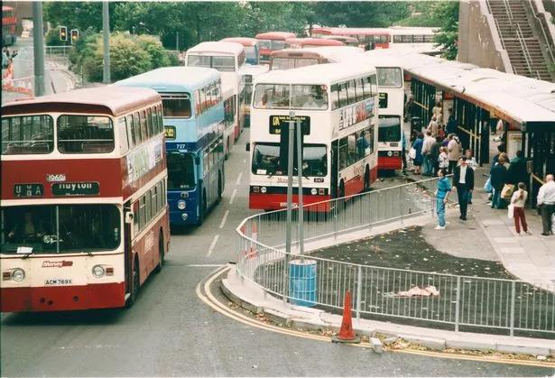 Buses at Roe Street, August 1995