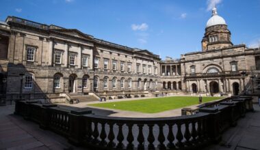 Hundreds take voluntary redundancy at Edinburgh Uni