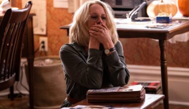 Jamie Lee Curtis to Star In, Produce Psychological Horror Film 'Sender'