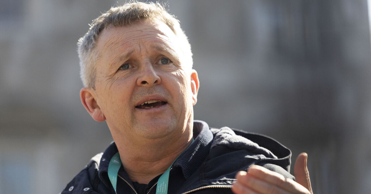 Richard Boyd Barrett to step back from politics after throat cancer diagnosis