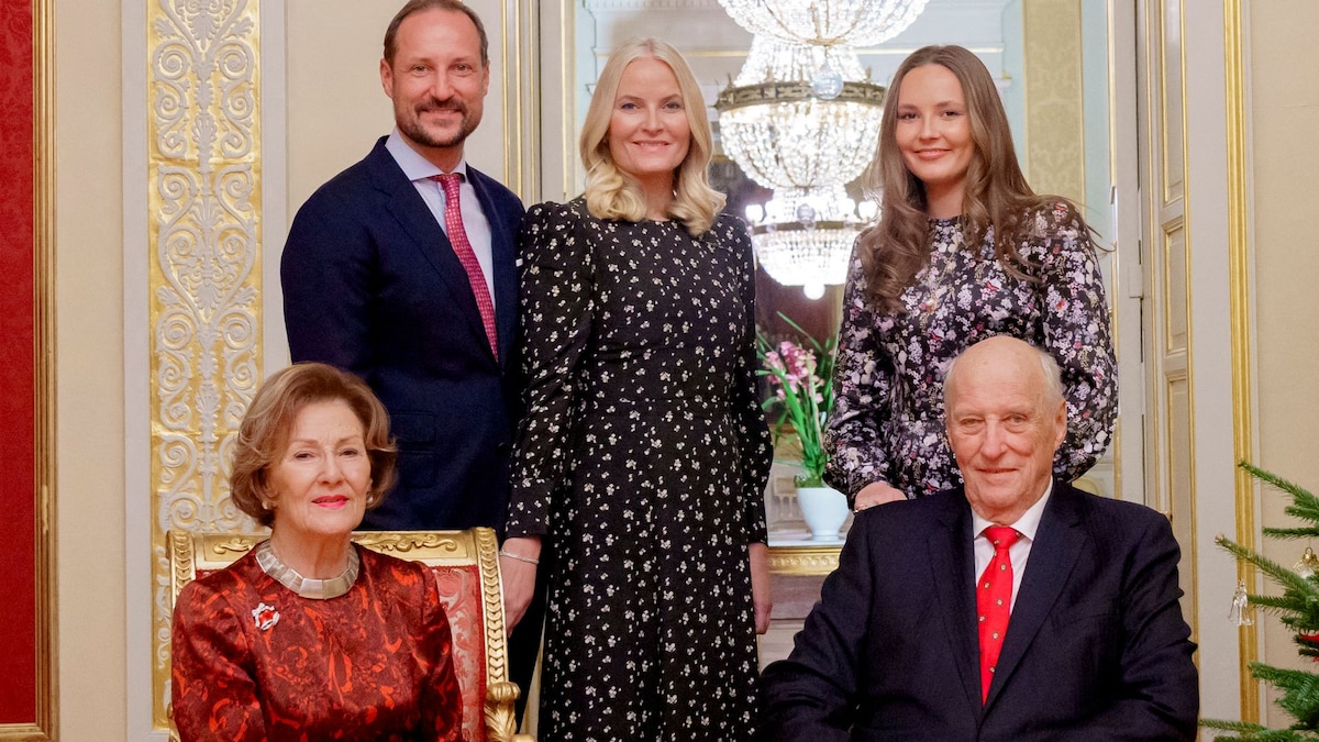 Queen Sonja of Norway taken by air ambulance to hospital: What we know