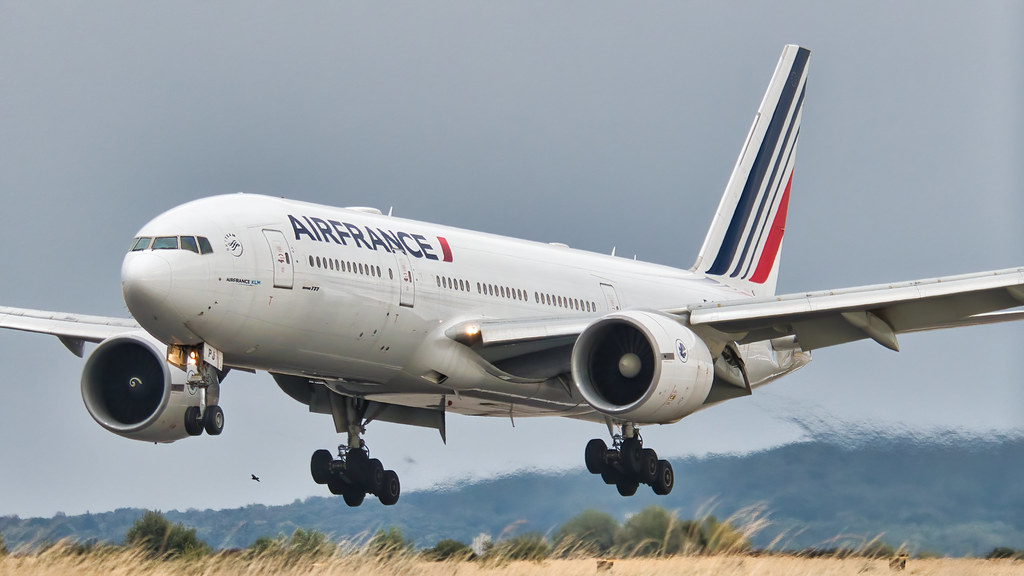 Air France (AF) introduces a new nonstop route from Paris-Charles de Gaulle (CDG) to Phuket (HKT), Thailand, starting November 27, 2025.