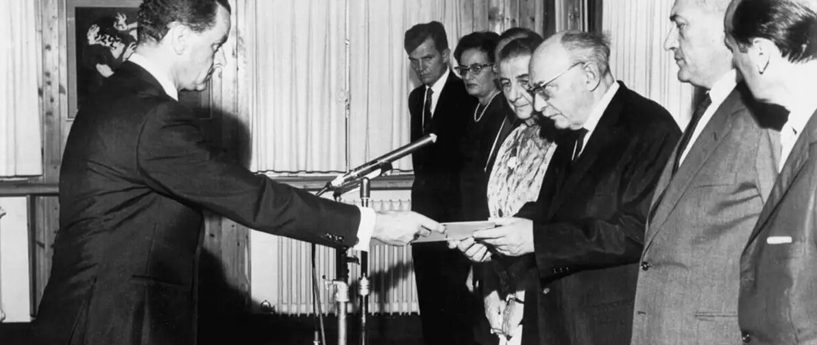 Germany, Israel, and the struggle for diplomatic recognition