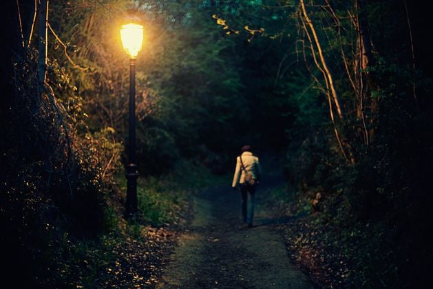 Coleraine: Lack of lighting along popular walking route is concerning residents, Causeway councillors warn