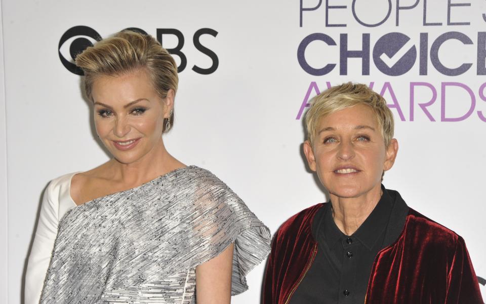 Ellen DeGeneres, Portia de Rossi in the press room for People’s Choice Awards 2017 - Press Room, Microsoft Theatre L.A. Live, Los Angeles, CA January 18, 2017. Photo By: Elizabeth Goodenough/Everett Collection