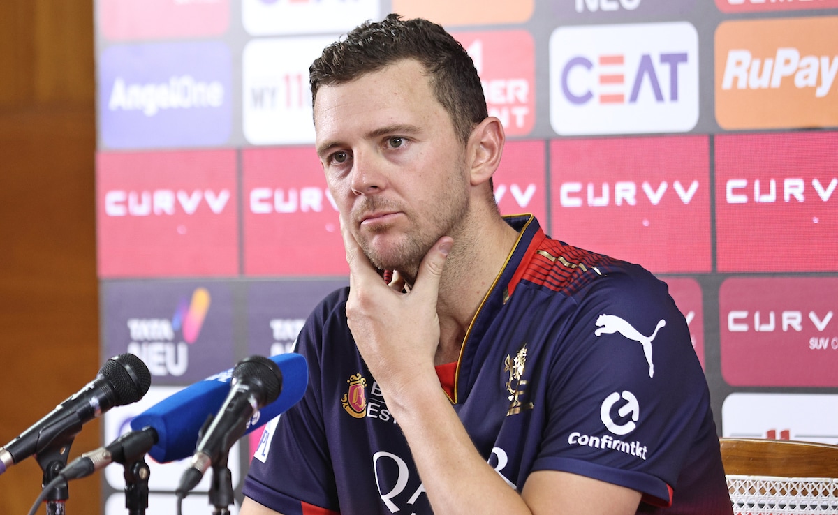 RCB "Slow On Learning": Josh Hazlewood Mocks Own Franchise After PBKS Defeat