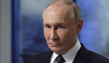 Russian economy meltdown as billionaires flee taking £85bn with them | World | News