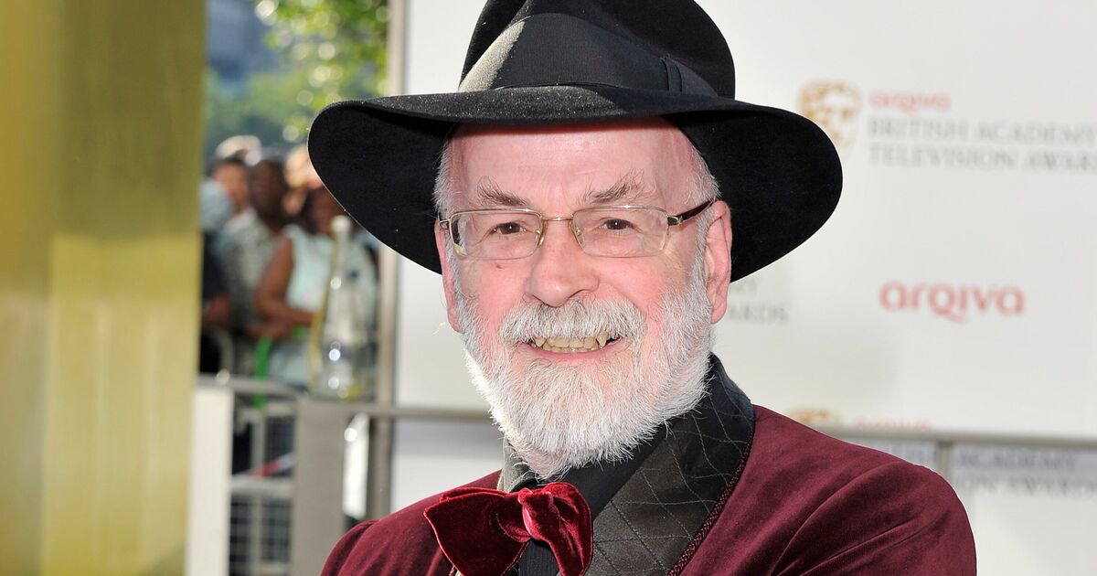 Terry Pratchett's 10 best books ranked - Colour of Magic is not No. 1 | Books | Entertainment