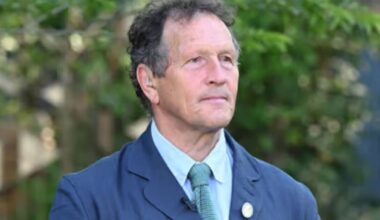 Monty Don flooded with support as he shares tragic announcement | Celebrity News | Showbiz & TV